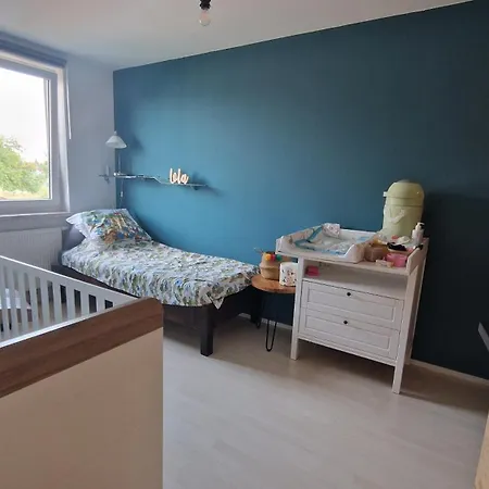 Charming House With Garden And Jacuzzi In Holiday home *