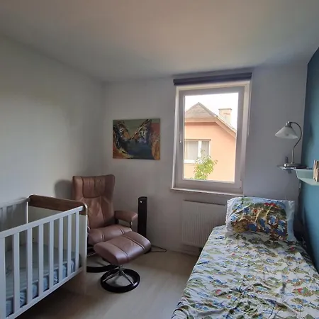 Charming House With Garden And Jacuzzi In * Vienna