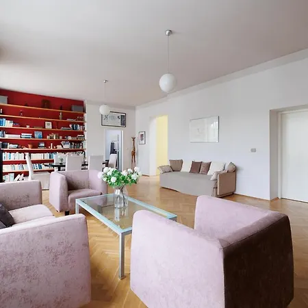 Luxury Loft Retreat By Jr * Vienna
