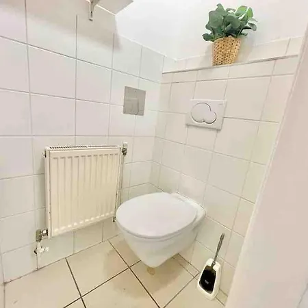 Sunny & Cosy Apartment Vienna