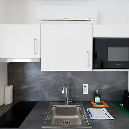 Apartment Ottakring *