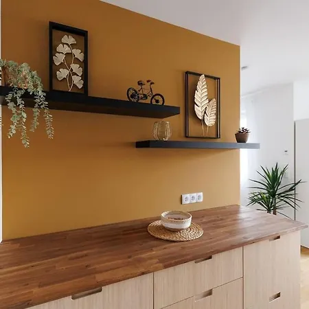 Ottakring Apartment