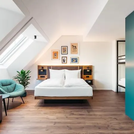 Schani Uno Otel