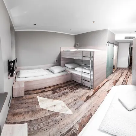 Do Step Meidling - Self-service-hotel * Wien