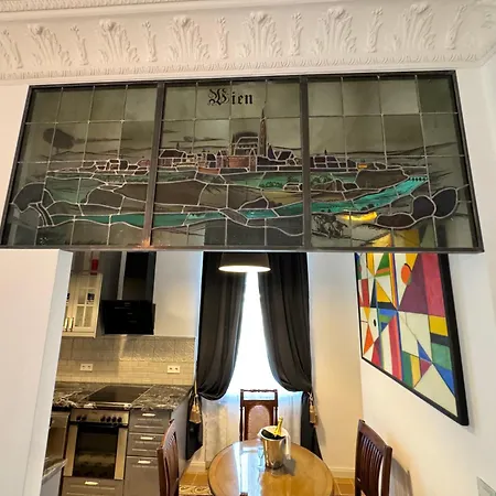 7th Heaven Center Apartment Vienna