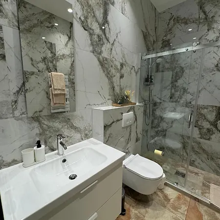 Charm Meidling Apartment Vienna
