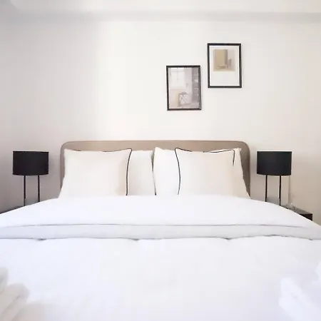 Wonderful 2 Bedroom