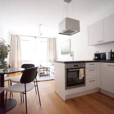 Wonderful 2 Bedroom * Vienna