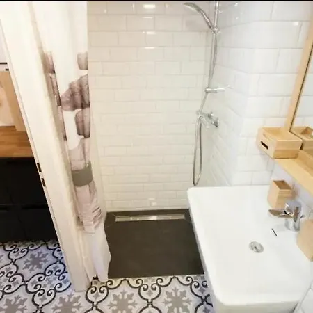 Suesses Naehe Volkstheater Apartmán *