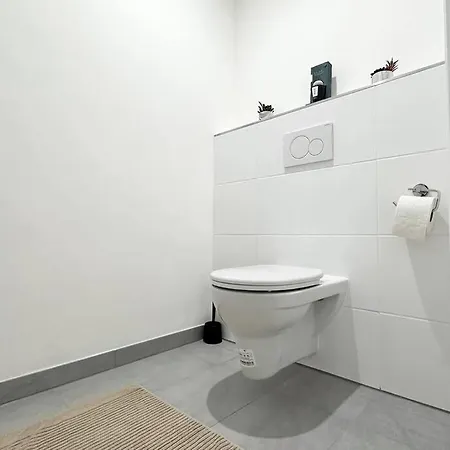 Apartment Stylish Central 2 Bedroom *