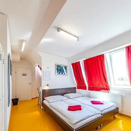 A&t & Hostel