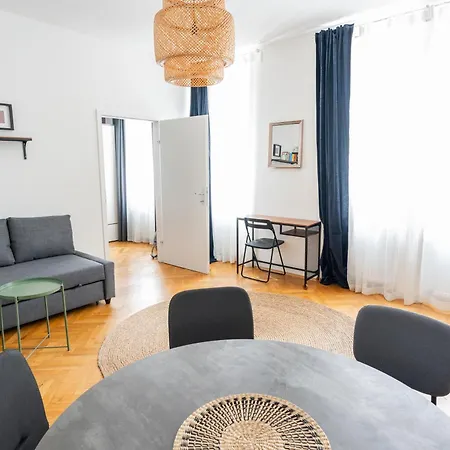 Apartment 1110