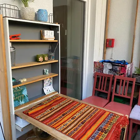 Mit Balkon