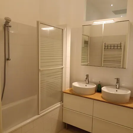 170sqm With Private Garden