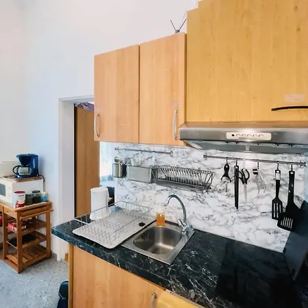 Perfectly Located Cozy Apartment Vienna