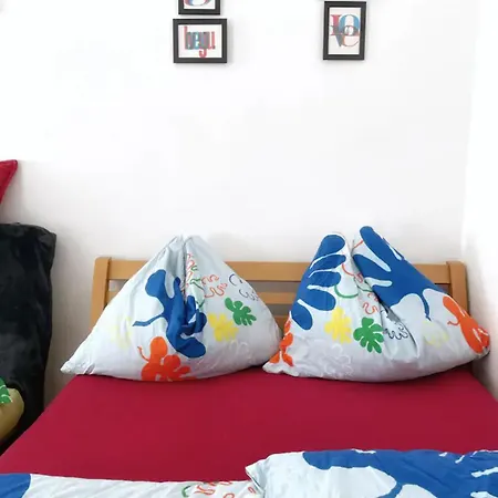 Perfectly Located Cozy Vienna