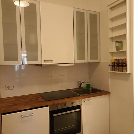 Hotel 170sqm With Private Garden *