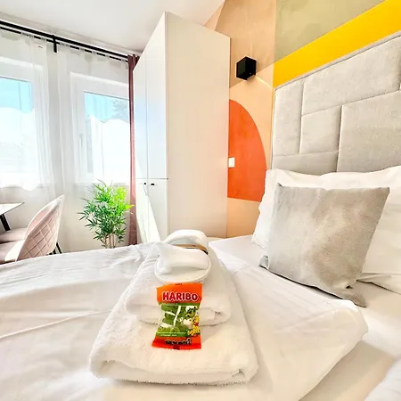 Apartment Stylische Mit Balkon *