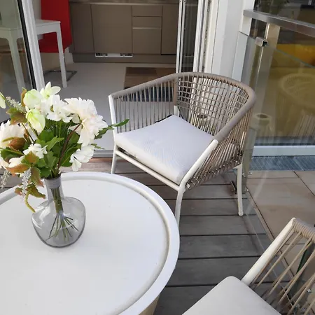 Beautiful New In Donaustadt Apartamento