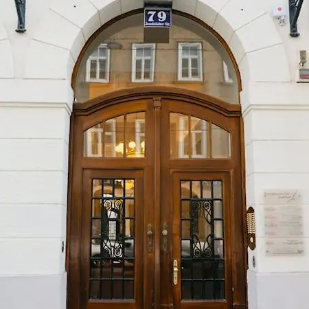 Classy In Josefstadt Perfect For 4-6 * Vienna