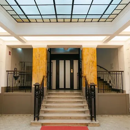 Classy In Josefstadt Perfect For 4-6 Apartment *