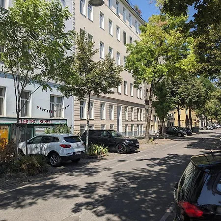 Maximillian 2* Vienna