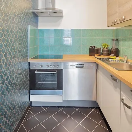 Apartment Anthrazit Oasis Near Center Shoppingstreet 3