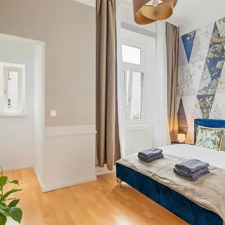 Apartment Anthrazit Oasis Near Center Shoppingstreet 3 Vienna