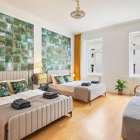 Anthrazit Oasis Near Center Shoppingstreet 3 Apartment