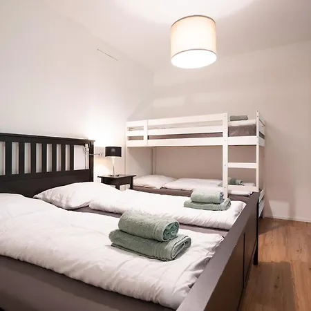 Dainn Schoenbrunn Apartment *