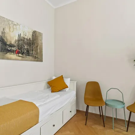 Chic - Near U3 Metro Apartment *