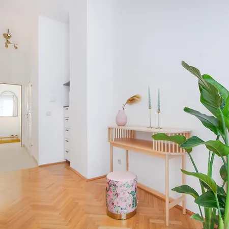 Luxuswohnung In Wiens Zentrum