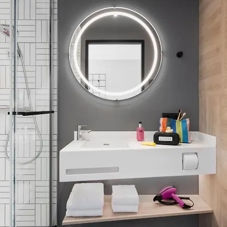 Hotel Moxy East