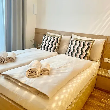 Charm Favoriten Apartment Vienna
