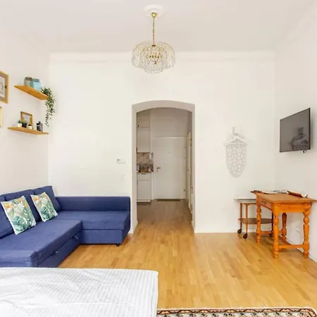Gemuetliche Nur 15 Minuten Ins Stadtzentrum Apartment Vienna