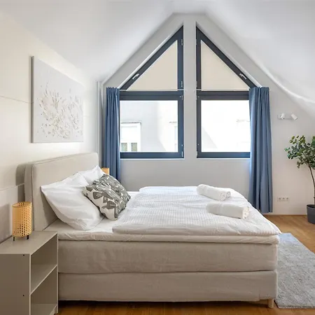 Gemuetliches, Ruhiges - 90m2 Mit Garten Und Terrasse Vienna