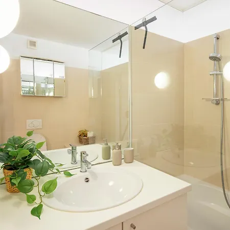 Gemuetliches, Ruhiges - 90m2 Mit Garten Und Terrasse Apartment *