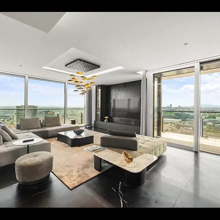 Apartment Luxurious Penthouse Triiiple Towers - What'app - 0034-656-619-782 - For Reservations! *