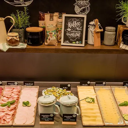 One Wien-hauptbahnhof Hotel