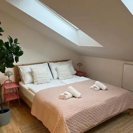 Apartment Dreamy & Cozy With Air Condition
