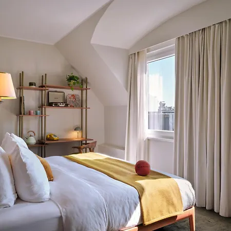 Pentahotel Hotel
