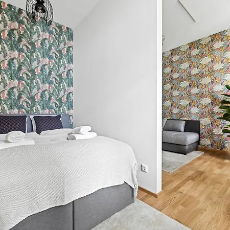Apartment Cozy, Generous - 10 Min To City-centre - Contactless 24h Check-in Vienna