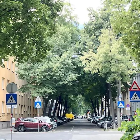 Gemuetliche Wohnung, Ideal Fuer Und Wu Apartmán