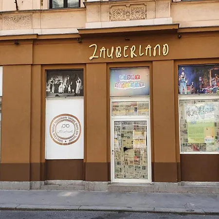 Ostarrichi Hotel Vienna