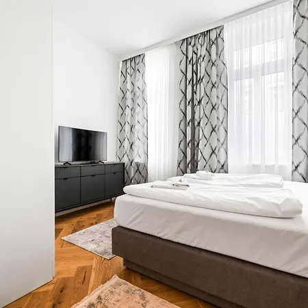 Easy Flat Hernals Vienna