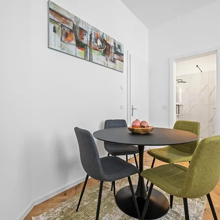 Easy Flat Hernals Apartment *