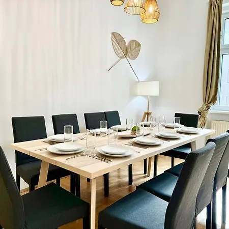 Apartment 130 M2 Spacious 5 Bedroom