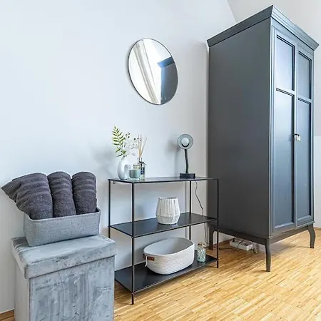 Apartmán Super Luxury Apt, Only 12min To Ferris Wheel *