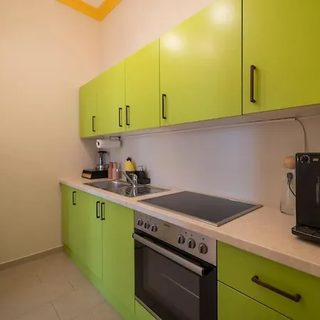 Apartment Comfort Mit Guter Anbindung I Levestate Vienna
