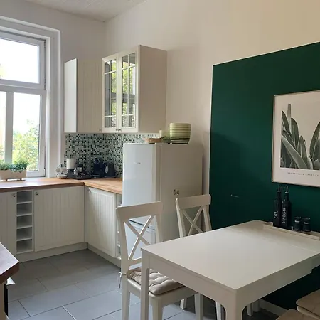 Apartamento Grosszuegiger Wiener Altbau Gleich Neben Schoenbrunn Viena